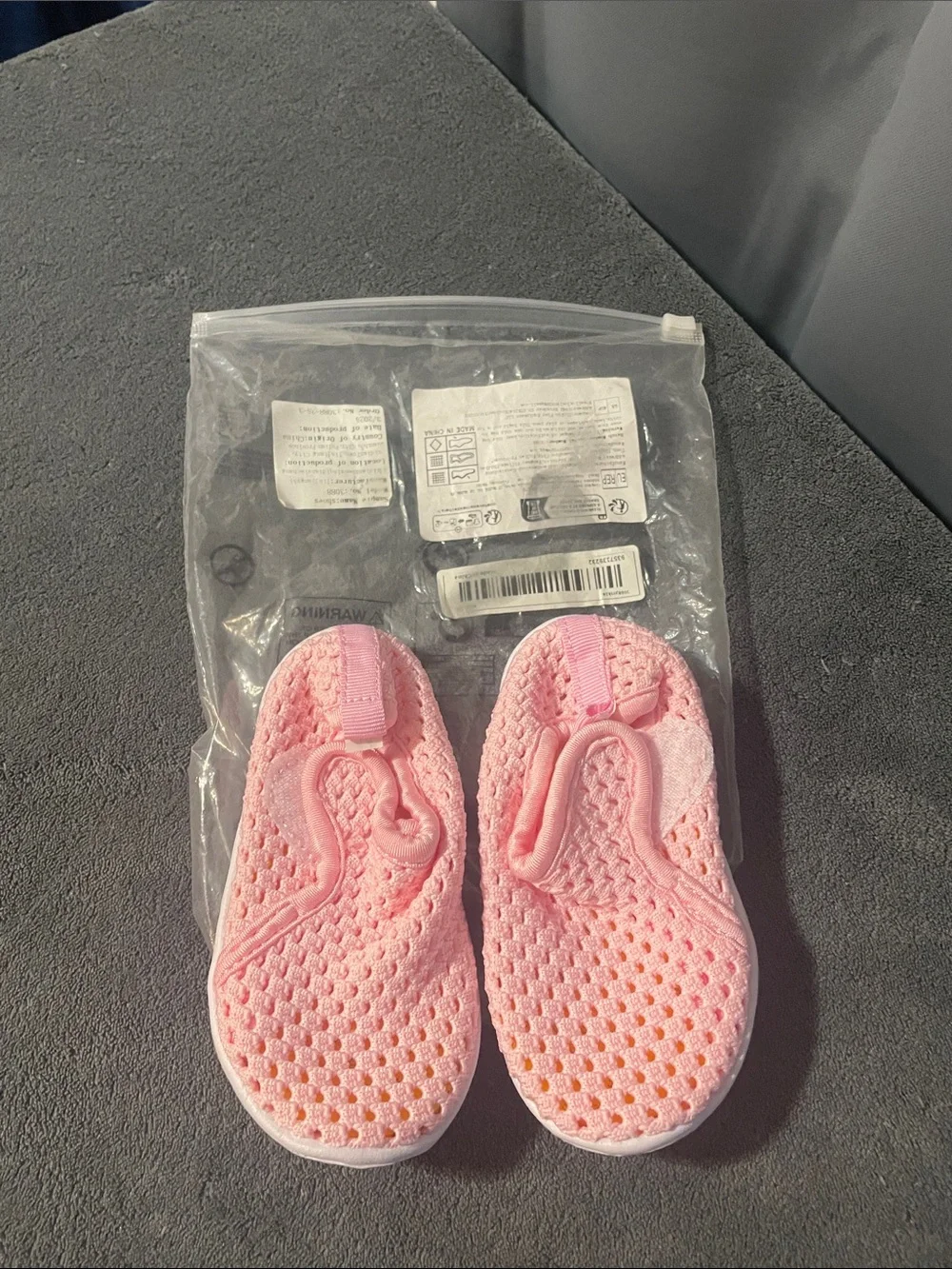 Kids Pink Water Shoes - Lightweight Breathable Aqua Socks